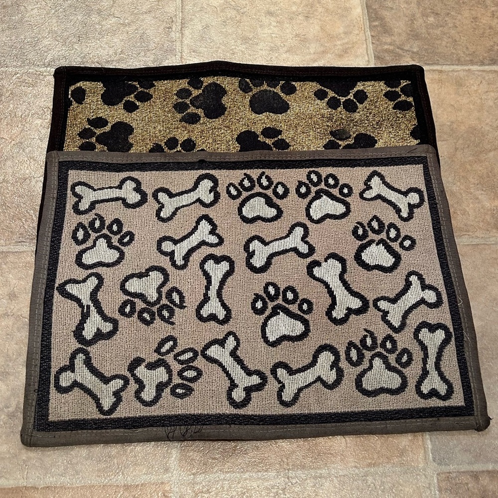✨HP✨ Pet Placemats 🐾
